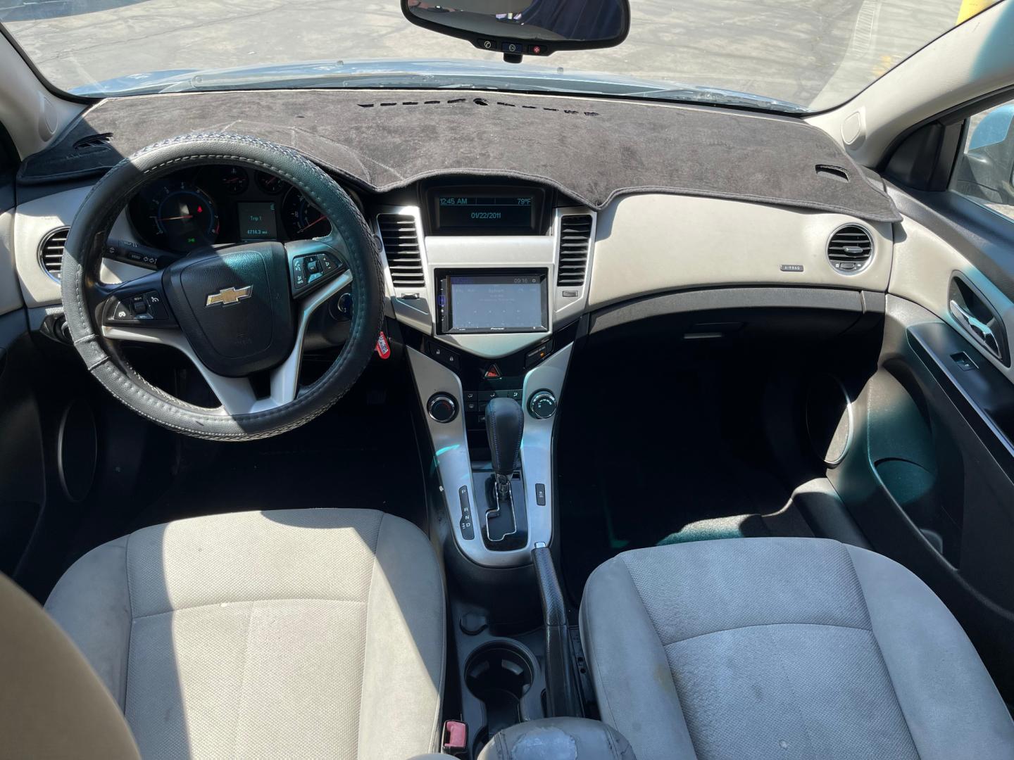 2011 Blue /Tan Chevrolet Cruze LT (1G1PF5S93B7) with an 1.4Liter 4 CYLINDER engine, AUTOMATIC transmission, located at 801 South State Street, Salt Lake City, UT, 84111, (801) 328-0098, 40.751953, -111.888206 - 2011 Chevrolet Cruze LT Blue. Gets great gas mileage with a 1.4 Liter 4 cylinder engine. Must come see it is a clean title with no reported accidents on the CarFax. * All advertised prices are just dollars above cost to make room for new inventory these are our cash prices plus taxes, licensing an - Photo#13